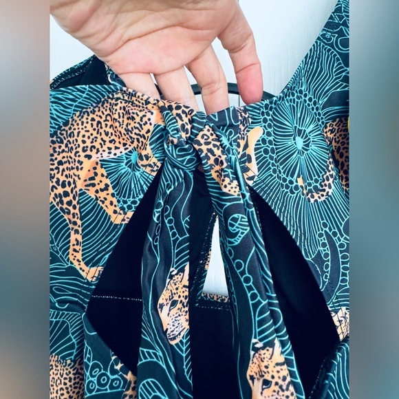 Gorgeous Cheetah print safari style fill Covrage v wire one piece swim suit - Picture 11 of 16